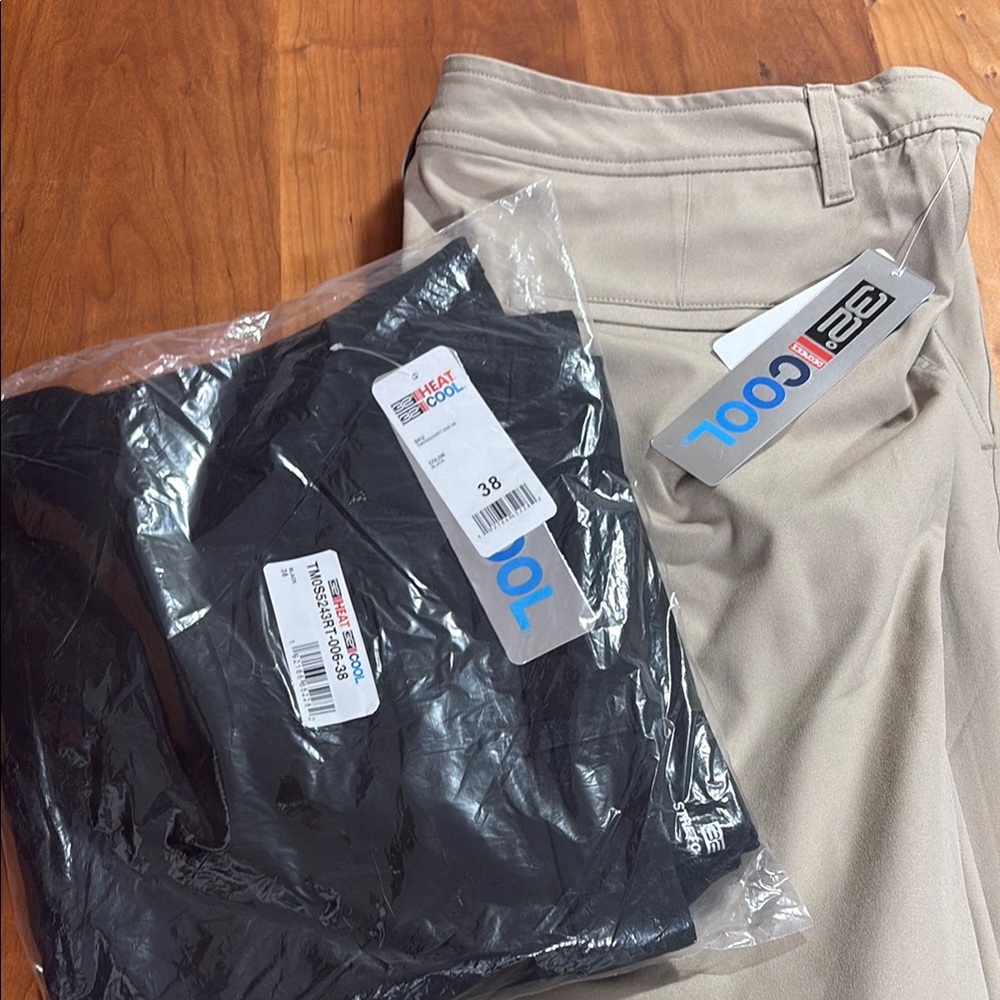 32 Degrees Black and Beige Chinos & Khakis